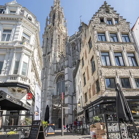 Tempel Cathedral In The Heart Of Apartment Antwerpen